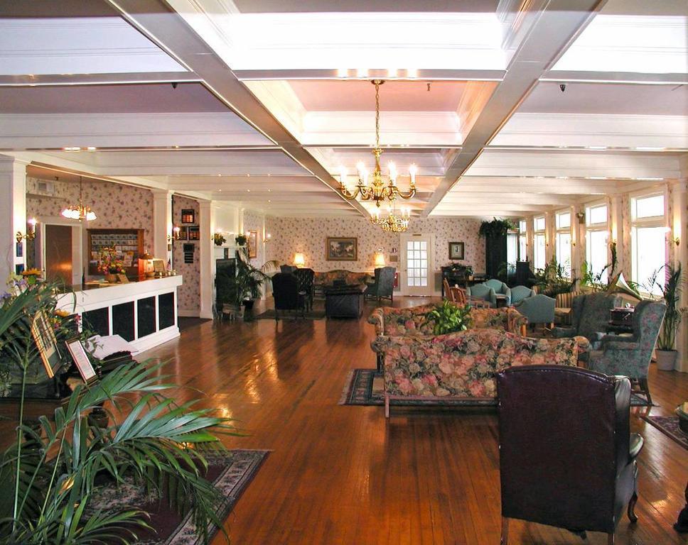 Lakeside Inn On Lake Dora Маунт-Дора Экстерьер фото