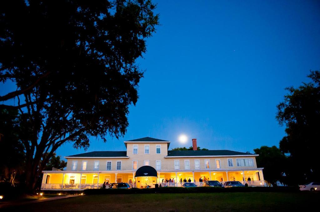Lakeside Inn On Lake Dora Маунт-Дора Экстерьер фото